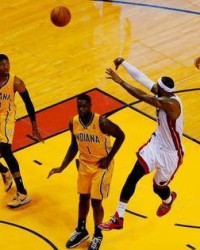  特雷杨穿针引线盘活全队，老鹰擒获步行者