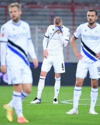  柏林联合创造队史纪录，主场击败拜仁跻身欧战区