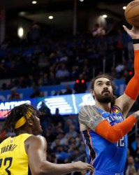  亚历山大全面发挥雷霆击退步行者逼近前四