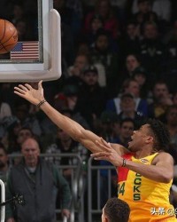  字母哥达成生涯第60次双十数据  