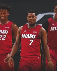  阿德巴约制霸内线热火轻取奇才队